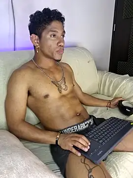 Palo santo online show from 05-25-26, 05:19