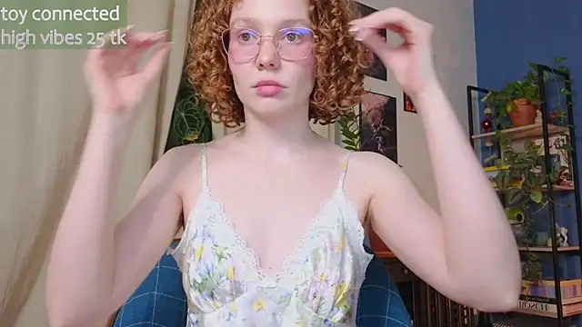 Snapshot of _lightmyfire chatting on 02-07-25, 08:31  lightmyfire online show from 02-07-25, 08:31