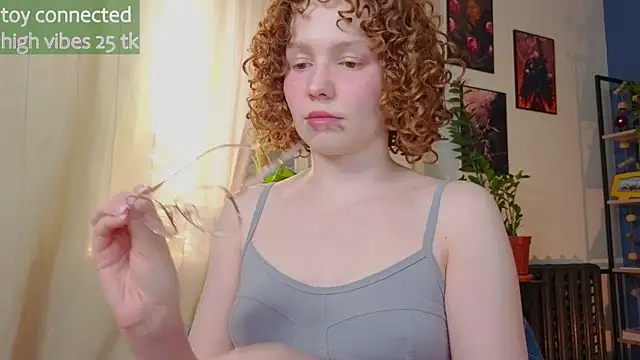 Snapshot of _lightmyfire chatting on 02-27-25, 05:45  lightmyfire online show from 02-27-25, 05:45