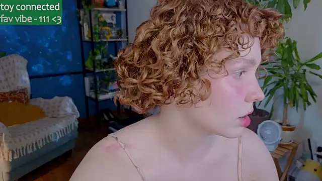 Snapshot of _lightmyfire chatting on 11-27-25, 06:15 lightmyfire online show from 11-27-25, 06:15