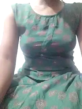 rituporna2004 online show from 01-04-25, 10:05