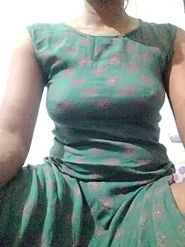 rituporna2004 online show from 11-13-25, 02:43