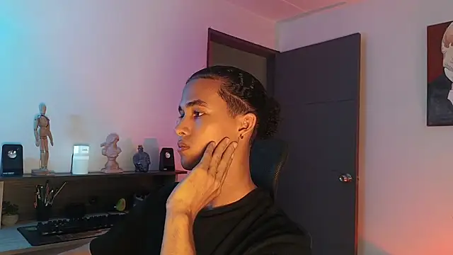 alejo x3 online show from 09-26-25, 10:25