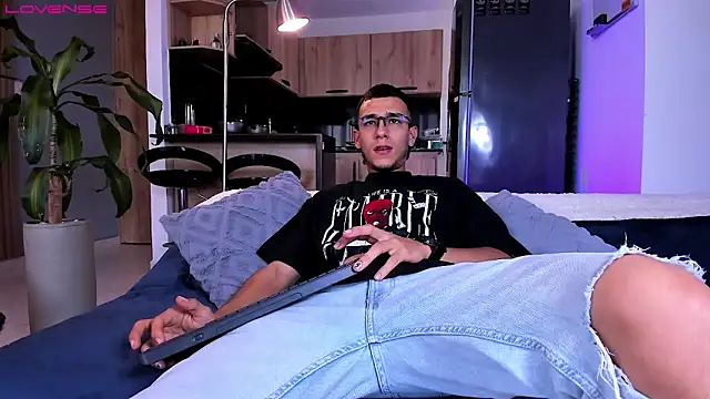 SymonPrince online show from 09-28-25, 08:25