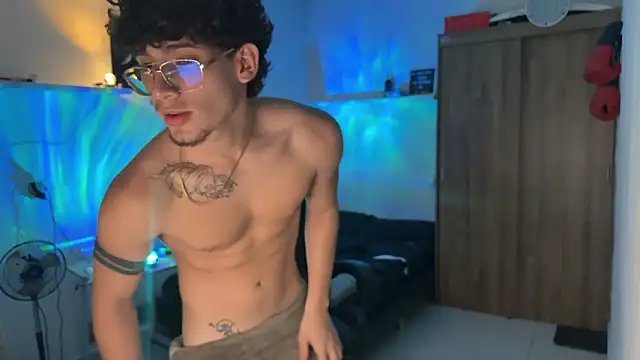 Kisan Smith online show from 02-14-26, 04:31