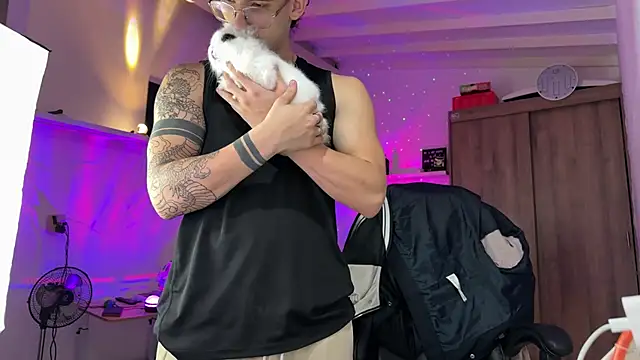 Kisan Smith online show from 04-09-26, 03:50