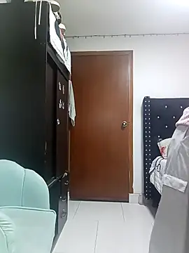 Snapshot of Juliet_Nasty chatting on 11-05-25, 10:26 Juliet Nasty online show from 11-05-25, 10:26