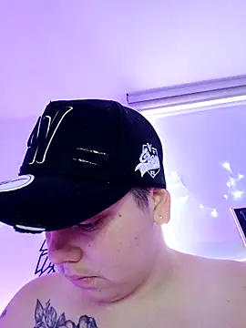 aron lettone01 online show from 09-19-25, 08:20