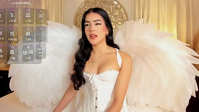 Snapshot of Antonellaparis_ chatting on 02-01-25, 02:37 Antonellaparis online show from 02-01-25, 02:37