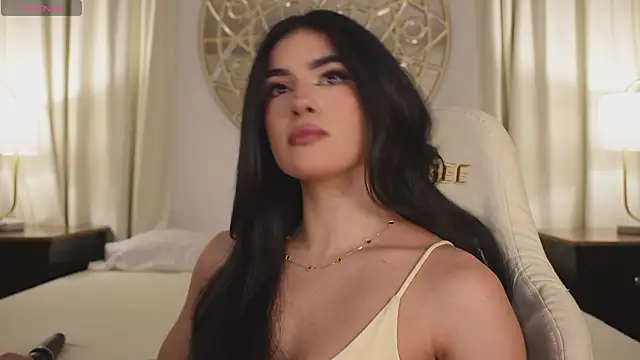 Snapshot of Antonellaparis_ chatting on 03-27-26, 02:50 Antonellaparis online show from 03-27-26, 02:50