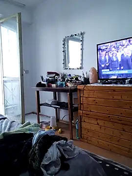 Snapshot of Valim7979 chatting on 09-17-25, 09:00 Valim7979 online show from 09-17-25, 09:00