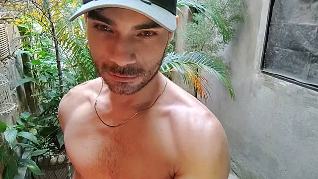 sexyboycolombi4 online show from 01-23-25, 04:59