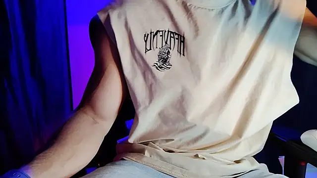 sexyboycolombi4 online show from 01-31-25, 08:43