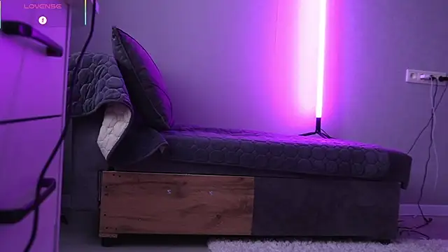 Snapshot of 888_666 chatting on 09-10-25, 02:11 888 666 online show from 09-10-25, 02:11