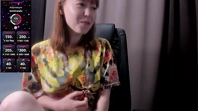 Snapshot of Beautiful__Soul chatting on 12-20-24, 04:04 Beautiful  Soul online show from 12-20-24, 04:04