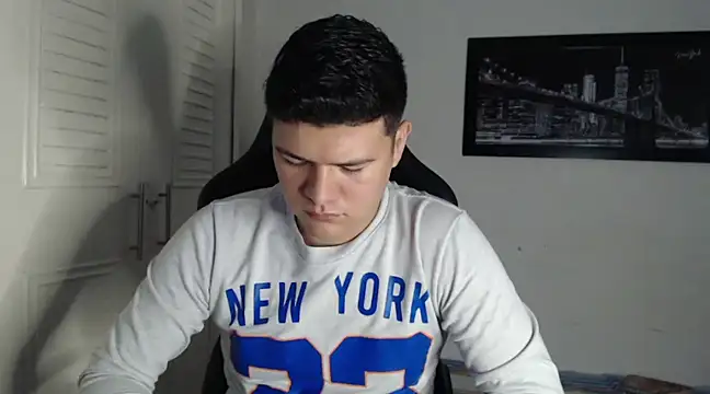 Plug Control online show from 12-10-24, 04:02