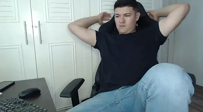 Plug Control online show from 01-14-25, 07:00