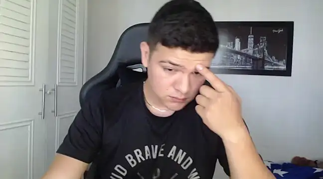 Plug Control online show from 01-20-25, 03:07