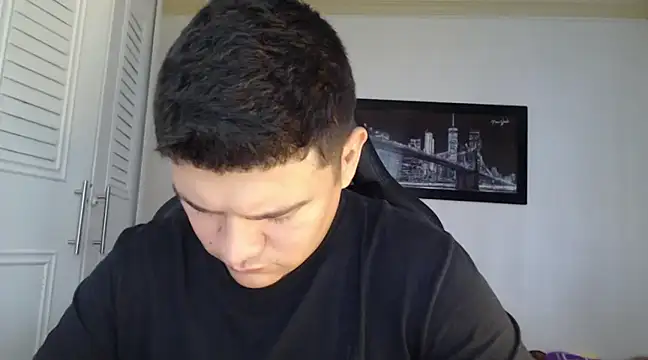 Plug Control online show from 02-10-25, 01:44