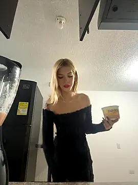 Courtney gonet online show from 09-18-25, 04:58