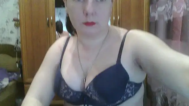 SophieNightAh online show from 01-25-25, 10:40