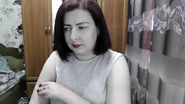 SophieNightAh online show from 09-13-25, 12:27