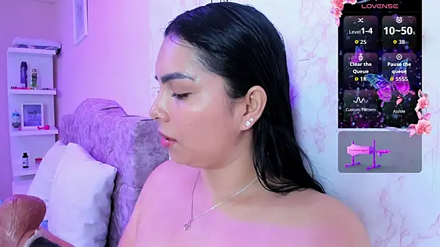 Snapshot of evelinn_belen chatting on 05-09-26, 12:21 evelinn belen online show from 05-09-26, 12:21
