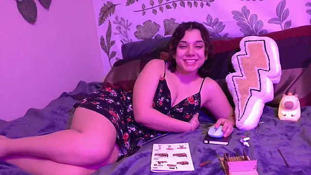 Snapshot of punkpuppy_ chatting on 12-03-24, 12:13 punkpuppy online show from 12-03-24, 12:13