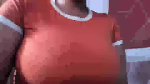 Snapshot of lia_mariana chatting on 12-21-24, 02:15 lia mariana online show from 12-21-24, 02:15