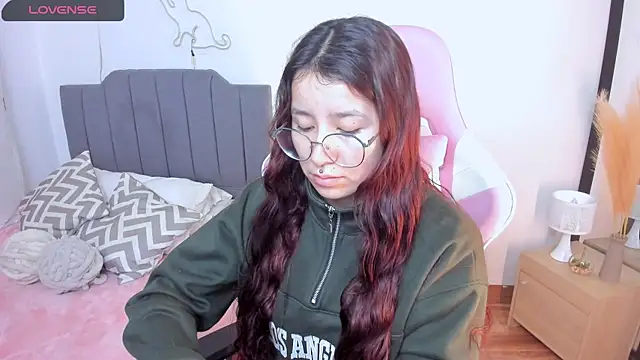 Amy joones online show from 04-15-26, 11:28