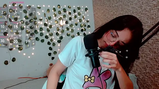 emma unu online show from 01-14-25, 02:50