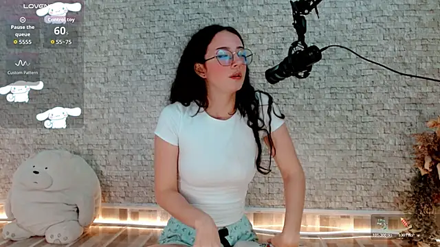 emma unu online show from 01-14-26, 02:50