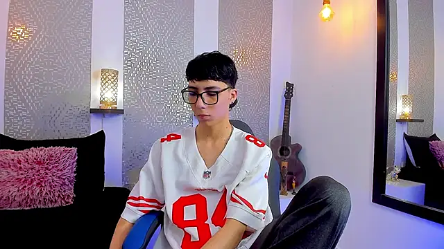 Nikolay Gregori online show from 01-28-25, 04:08