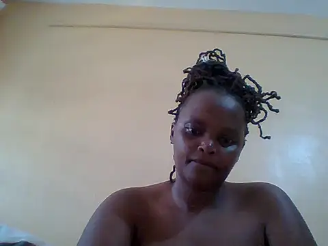 Snapshot of Sexxy-Shie chatting on 02-07-25, 06:45 Sexxy-Shie online show from 02-07-25, 06:45