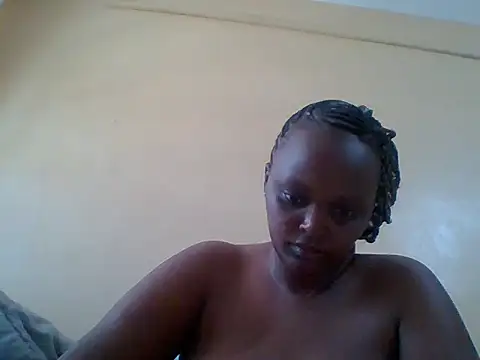 Snapshot of Sexxy-Shie chatting on 02-15-25, 10:22 Sexxy-Shie online show from 02-15-25, 10:22