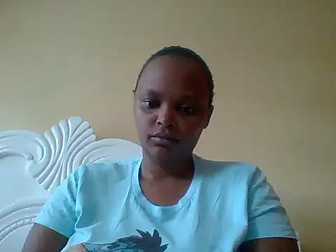 Snapshot of Sexxy-Shie chatting on 10-12-25, 06:56 Sexxy-Shie online show from 10-12-25, 06:56