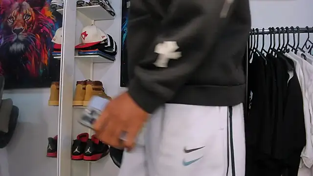 Pantera black 21 online show from 04-19-26, 12:04