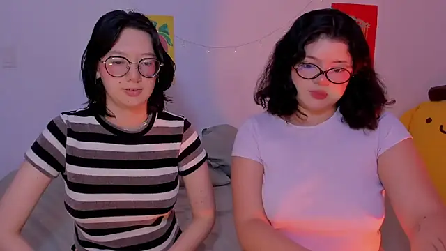 Snapshot of Gaby_Danna chatting on 12-02-25, 12:05 Gaby Danna online show from 12-02-25, 12:05