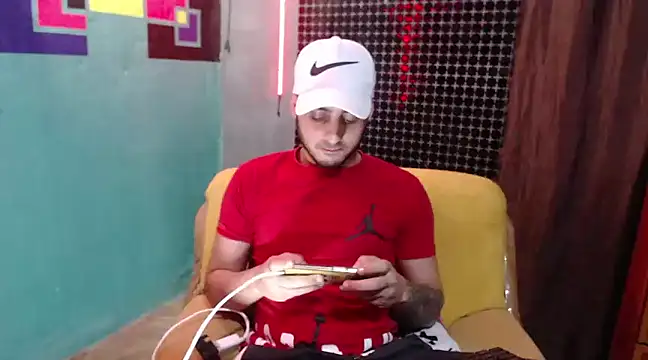 Snapshot of xxxxhotxoxo chatting on 01-15-25, 05:40 xxxxhotxoxo online show from 01-15-25, 05:40