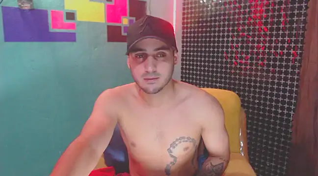 Snapshot of xxxxhotxoxo chatting on 03-12-25, 07:02 xxxxhotxoxo online show from 03-12-25, 07:02