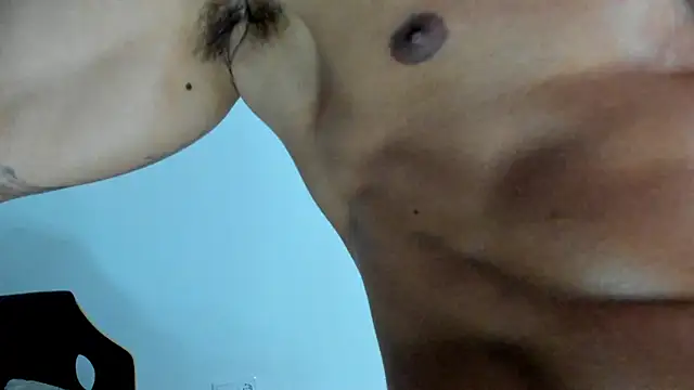 Snapshot of dan01_ chatting on 01-08-25, 08:49 dan01 online show from 01-08-25, 08:49