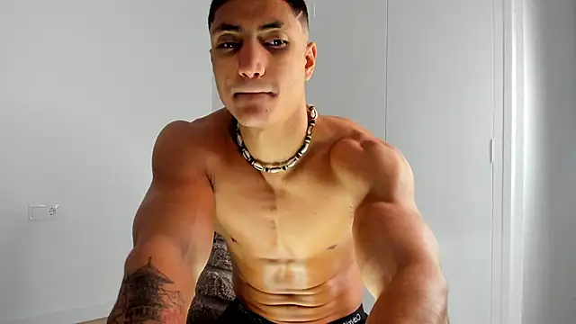 Snapshot of dan01_ chatting on 01-14-25, 10:48 dan01 online show from 01-14-25, 10:48