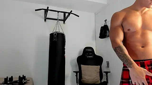 Snapshot of dan01_ chatting on 09-29-25, 07:35 dan01 online show from 09-29-25, 07:35