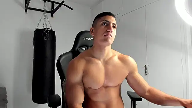 Snapshot of dan01_ chatting on 11-08-25, 02:50 dan01 online show from 11-08-25, 02:50