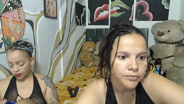 manzanahot9 online show from 12-04-25, 08:06