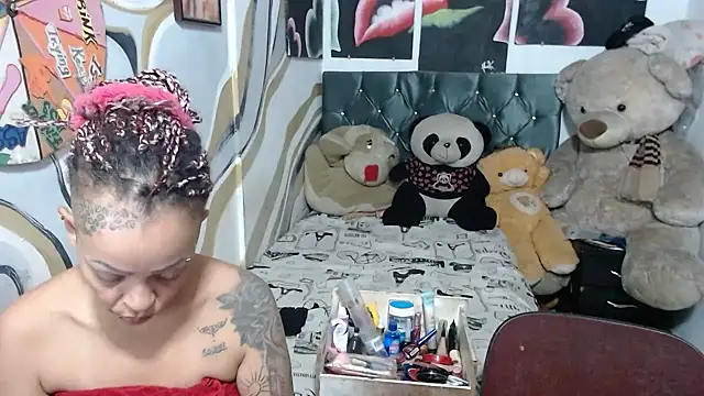 manzanahot9 online show from 06-06-26, 08:35