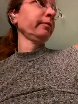 AnnikaRose online show from 01-08-26, 06:48