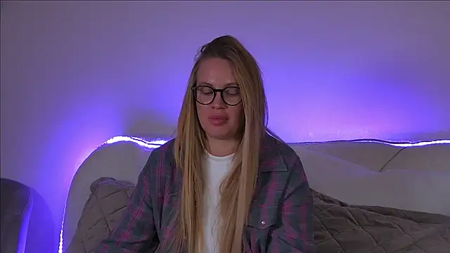 MariaNeumann online show from 02-13-25, 06:30