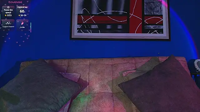 liccy hall online show from 11-16-25, 12:33