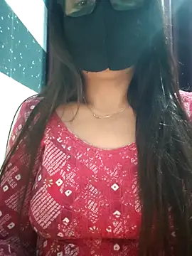 Snapshot of Aishwaryaa_69 chatting on 03-07-25, 02:01 Aishwaryaa 69 online show from 03-07-25, 02:01